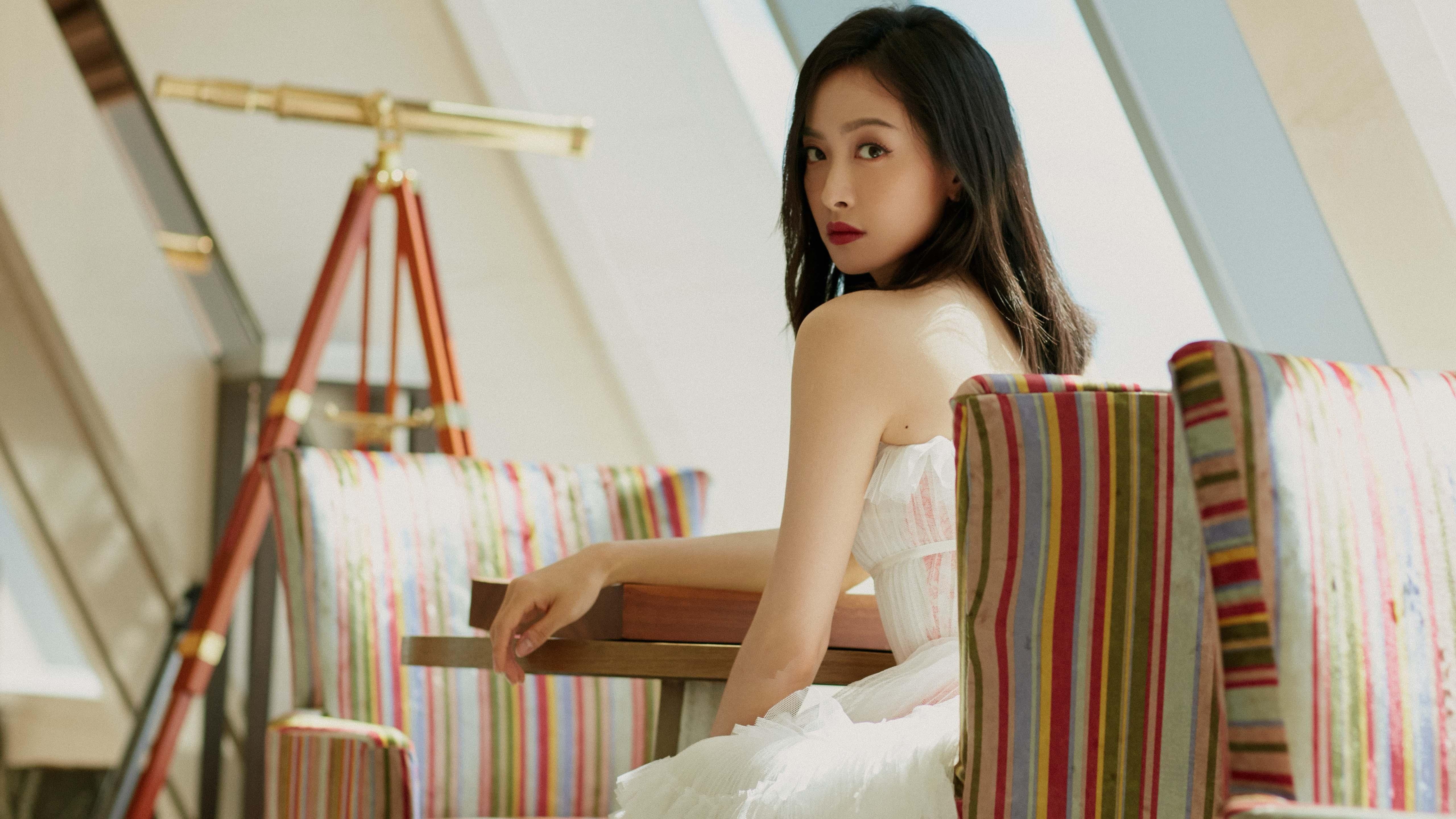 女子蝶泳换气节奏变化：中美选手路径分野，蝶泳动作要领图解及换气技巧