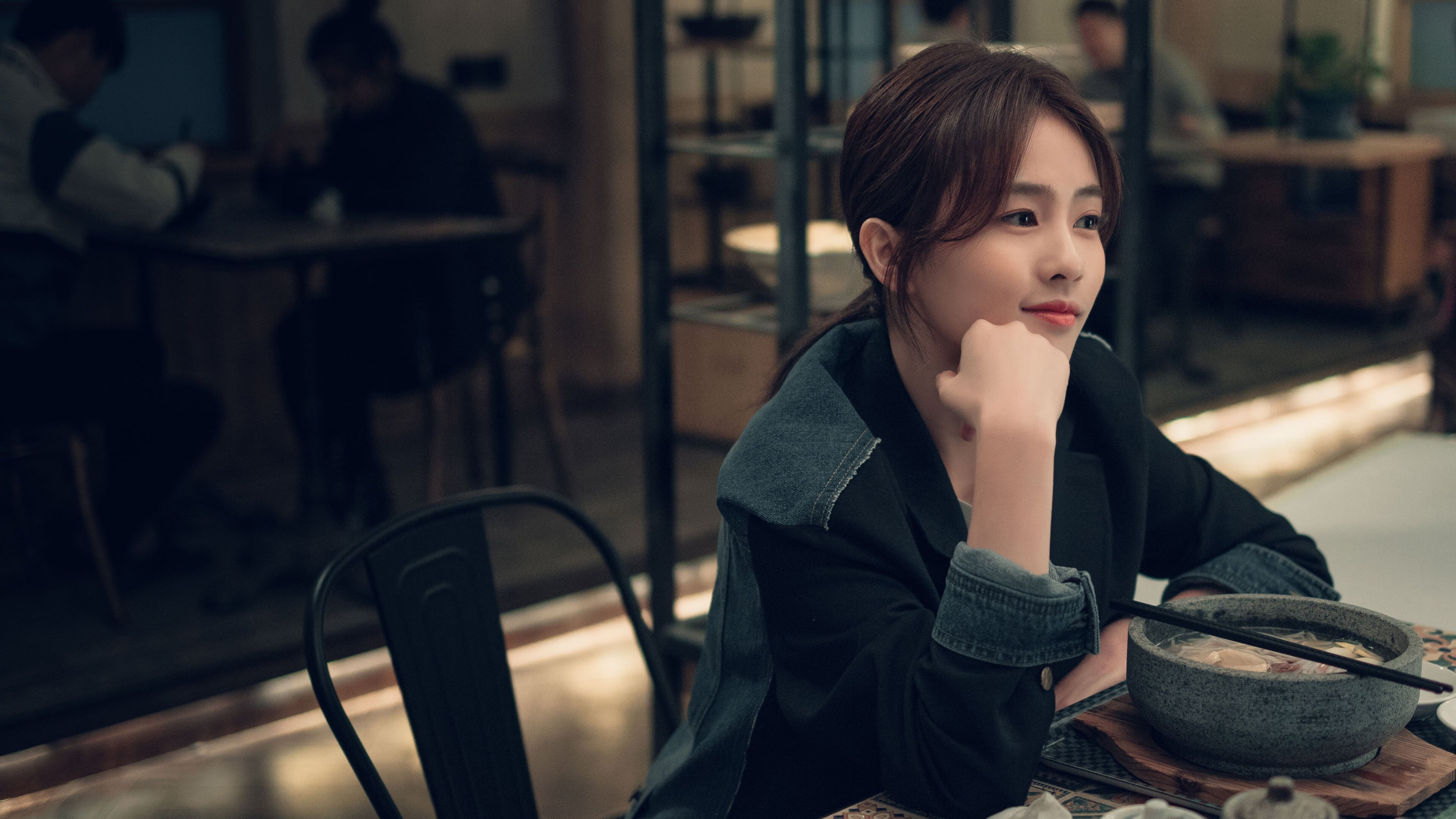 伊朗男篮在亚洲锦标赛中夺冠，展现非凡实力